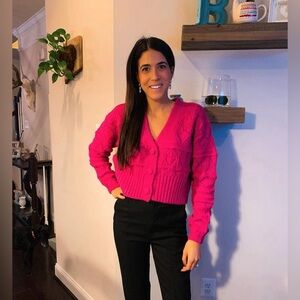 Allison New York pink open weave cardigan